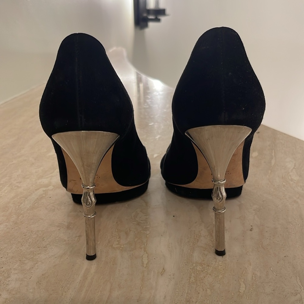 Gucci Sandals Size 36 1/2. Used. Guaranteed Authentic. - Picture 7 of 12